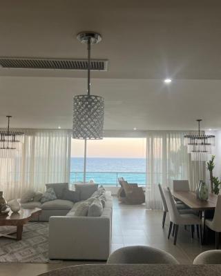 Marbella Juan dolio beach front luxury apartment