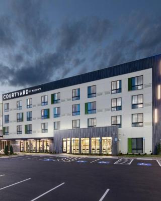 Courtyard by Marriott Russellville