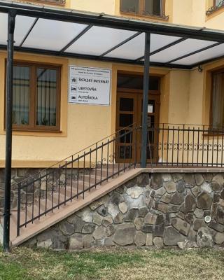 Hostel SOS Moldava