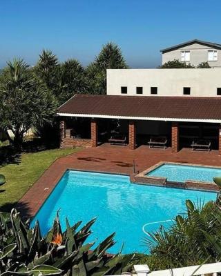 Seaview Beachfront Holiday Apartment - 164 Laguna La Crete