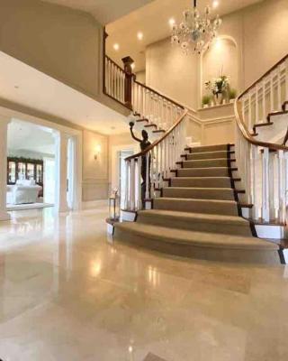 Lakeview Lodge Exclusive Home on the Blessington Lake