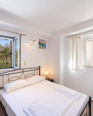 Boursinos cozy apartments by Imagine Lefkada