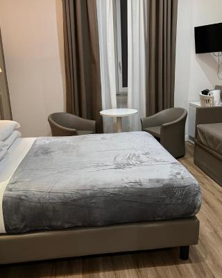 TRIPLE big room AMAZING VIEW, for two o three person, in CENTER of ROME