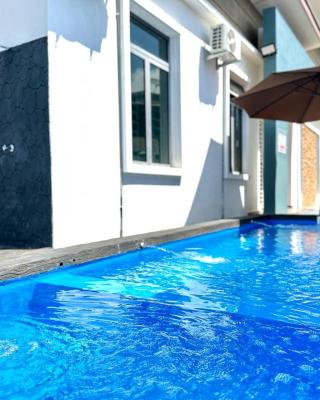 Bandar Melaka Family Bungalow Private Pool BBQ WiFi Netflix