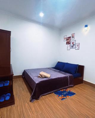 Nhan Tay Hostel