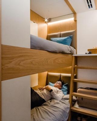 sleep 'n fly Sleep Lounge & Showers, NORTH Node - TRANSIT ONLY