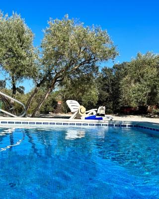 LA MEJORANA Coqueta casa de Campo con piscina en Málaga