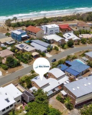 Peaceful Pet Friendly Beachisde Duplex
