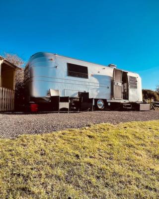 WildView - Private Glamping For two with outdoor bath tub