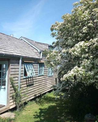 Tiny House on isolated farm by the Cornish Coast