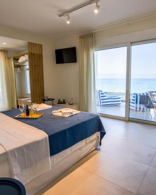 La Mer Bleue Boutique Suite