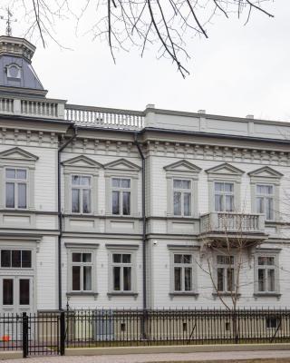 Roze Kūrmājas Residence