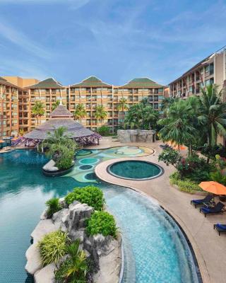 Novotel Phuket Vintage Park Resort