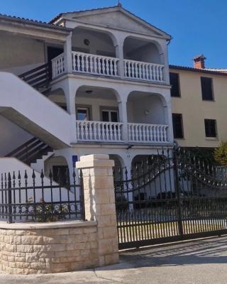 Guest House Casa Mia - Rooms & Apartments