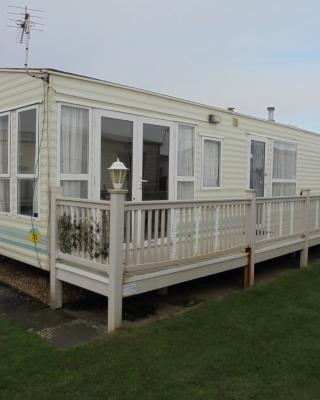 6 Berth on Golden Sands (Celebration)