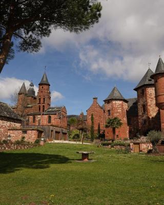 Château de Vassinhac chambres d'hôtes Collonges la rouge