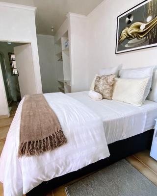Ranzi Court Guest House