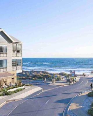 Hamptons @ Moana - beachfront 3 bed apartment