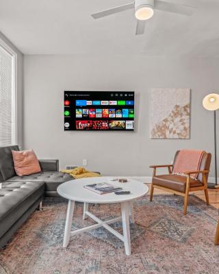 Trendy Family Friendly Northern Liberties Retreat