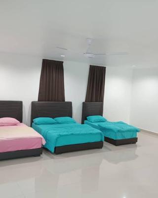 EMERALD VILLA HOMESTAY DUNGUN