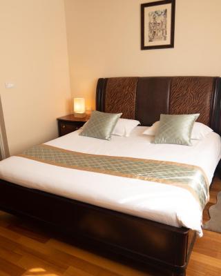 Scallop Regent Rooms