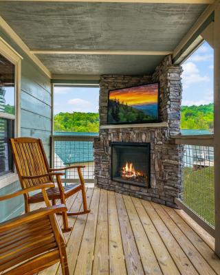 Osprey Nest Cottage Modern New Cabin