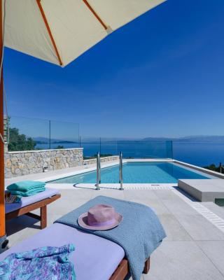 Sea & Cliff Luxury Suites