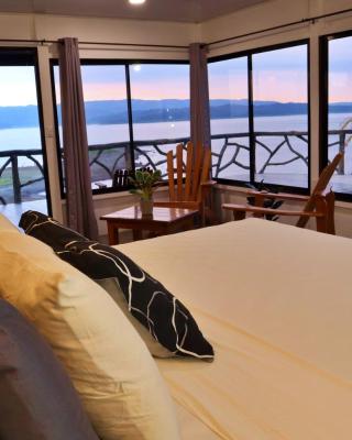 Love Cabin - Arenal Volcano & Lake views