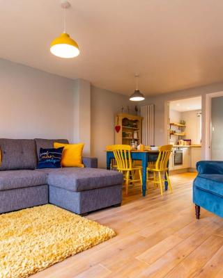 Host & Stay - The Courtyard