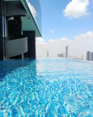 Sathon Luxury High-rise Apartment City View KingPower ,IconSiam ,BNH,Silom