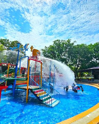 Paragon Water Themepark Suites Melaka by GGM