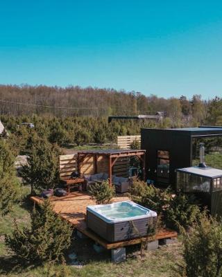 Juniper Minivilla Jacuzzi & Sauna