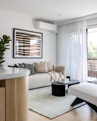 Kahlo Bondi - Luxury Escape - 3 Bedroom Furnished Apartments