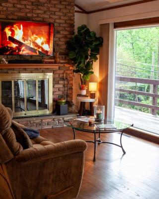 Modern Cabin With Hot Tub Grill Lake Beach Wineries Hiking Fishing And Hershey Park Family And Pet Friendly Superhosts On AB&B