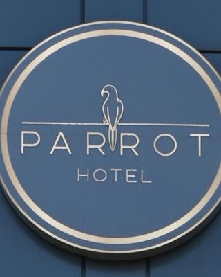 Hotel Parrot