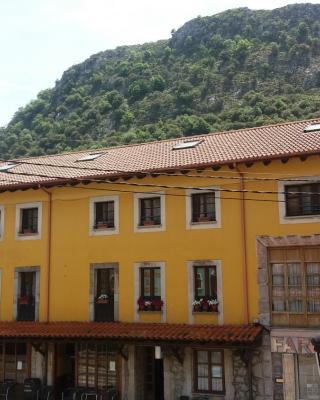 Hotel Rural Cabrales