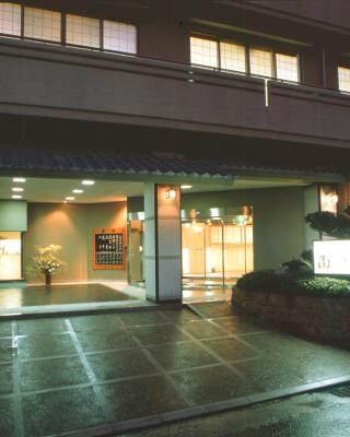 卡多博日式旅馆