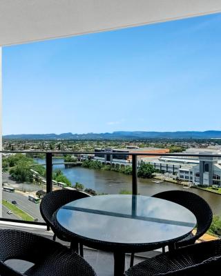 Sierra Grand Broadbeach - Self Contained, Privately Managed Apartments