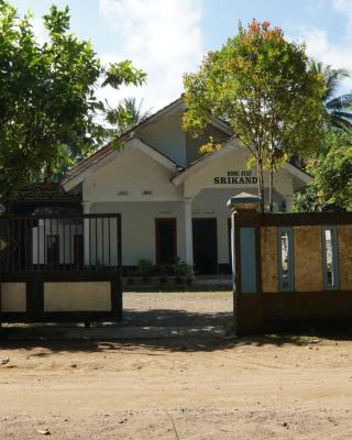 SPOT ON 92689 Homestay Srikandi Pulau Merah BeachNearPantai Pancer