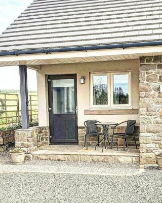 The Wee Stay - Room Only - Rural 1 Bed Guest Suite