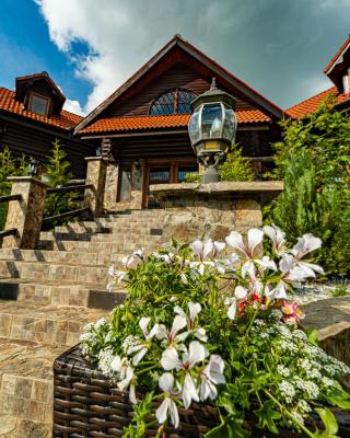 Rustic Cottage