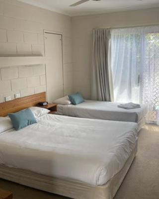 Corlette Palms Motor Inn