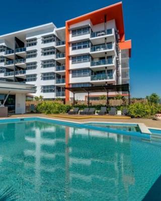 Two bedroom Apartment in Robina Center
