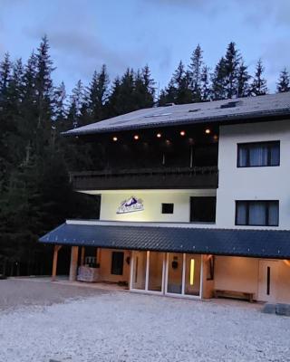 AlpenKlub Hotel
