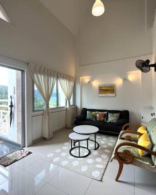 The Van Gogh Loft 梵高小栈 at Selesa Hillhomes