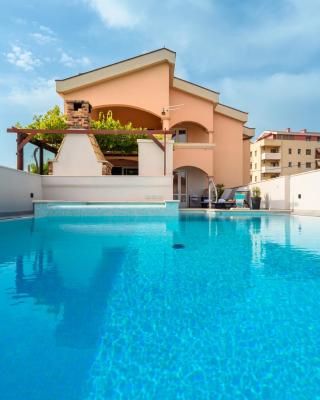 Neretva Valley Apartments - Heated Pool