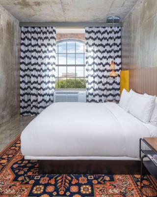 NYLO Las Colinas Hotel, Tapestry Collection by Hilton