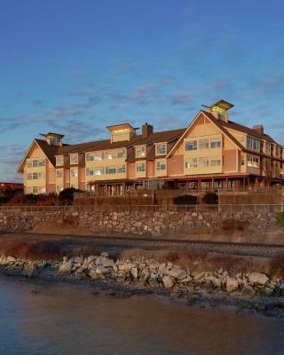 Chrysalis Inn & Spa Bellingham, Curio Collection by Hilton