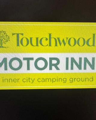 Touchwood Motor Inn & Inner City Camping Ground