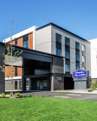 Hampton Inn & Suites by Hilton Québec - Beauport